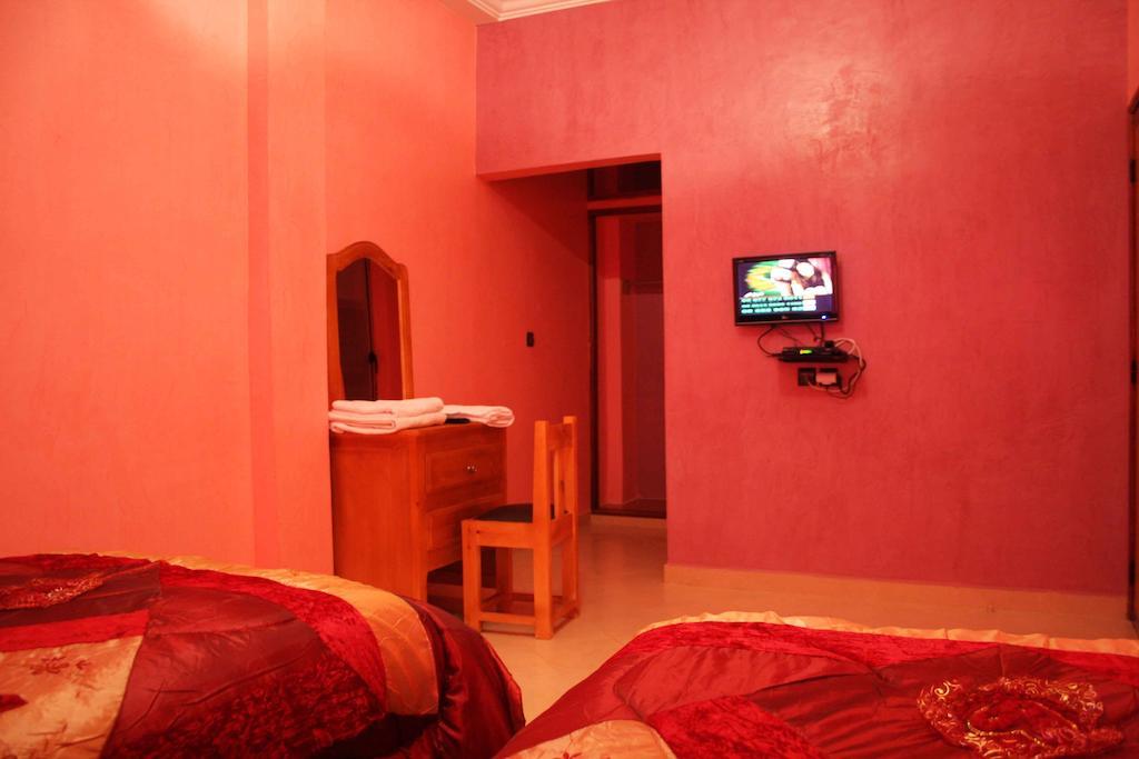 Hotel Amsterdam Uarzazate Quarto foto